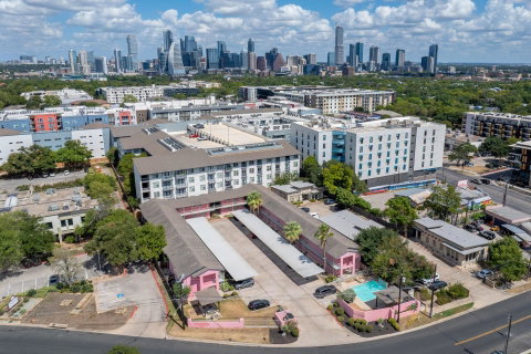 Rare Zilker condo at The Flamingo