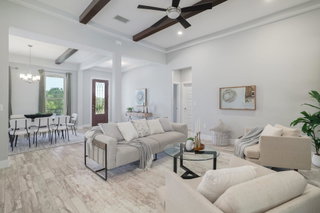 Custom 2018 home on 1.12 acres in Circle D
