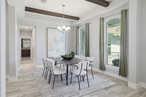 Custom 2018 home on 1.12 acres in Circle D